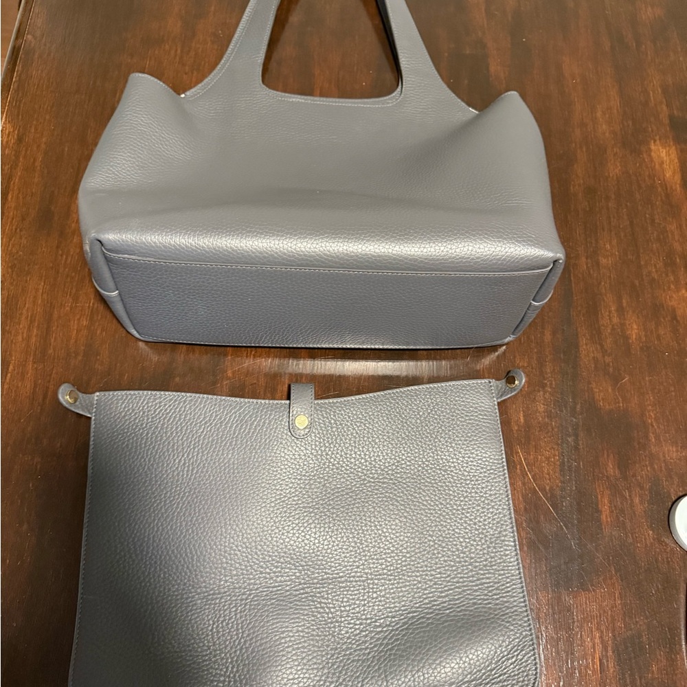 Cuyana Dark Gray Leather Tote - Picture 5 of 15